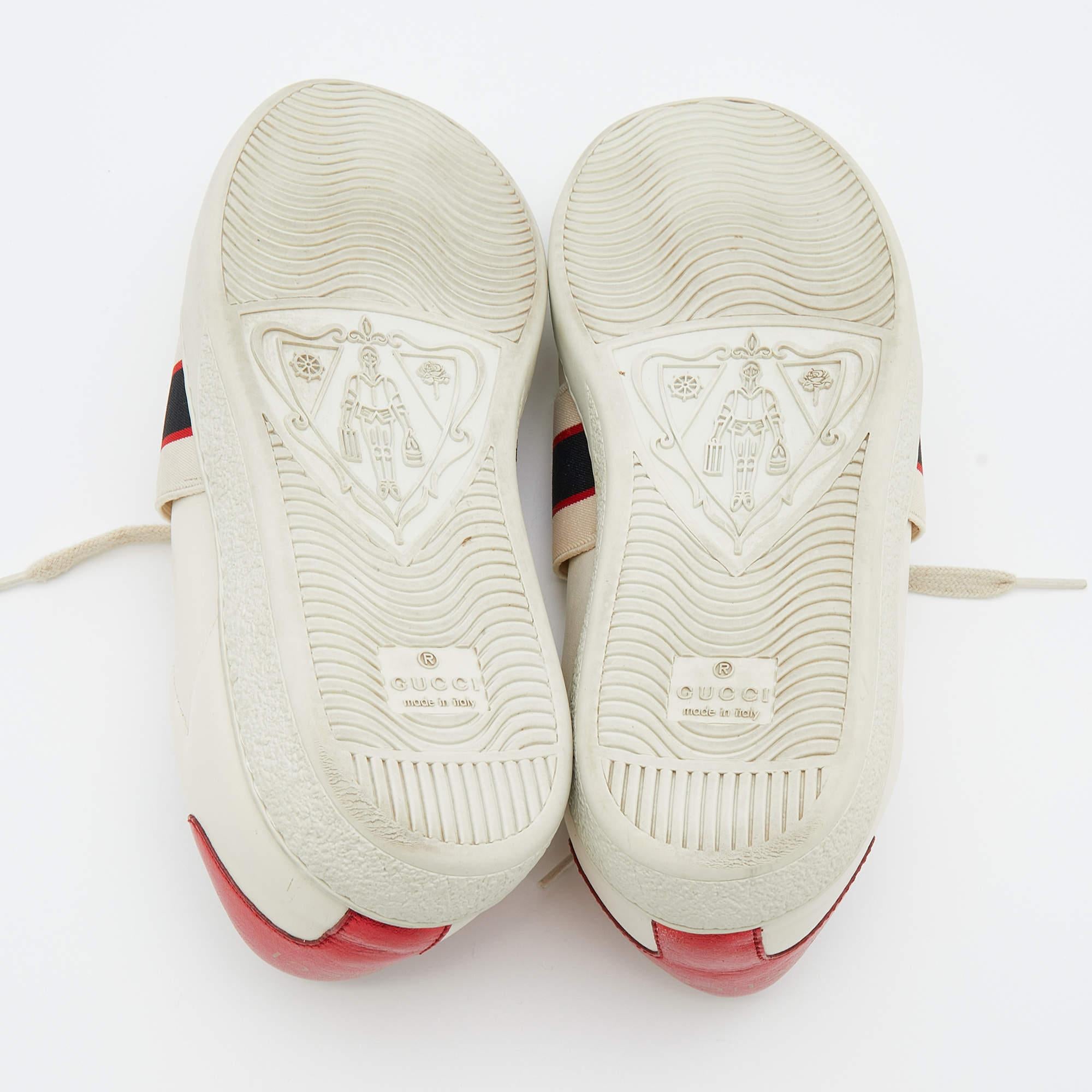 Gucci White/Red Leather Elastic Band Ace Low Top Sneakers Size 37 In Good Condition In Dubai, Al Qouz 2