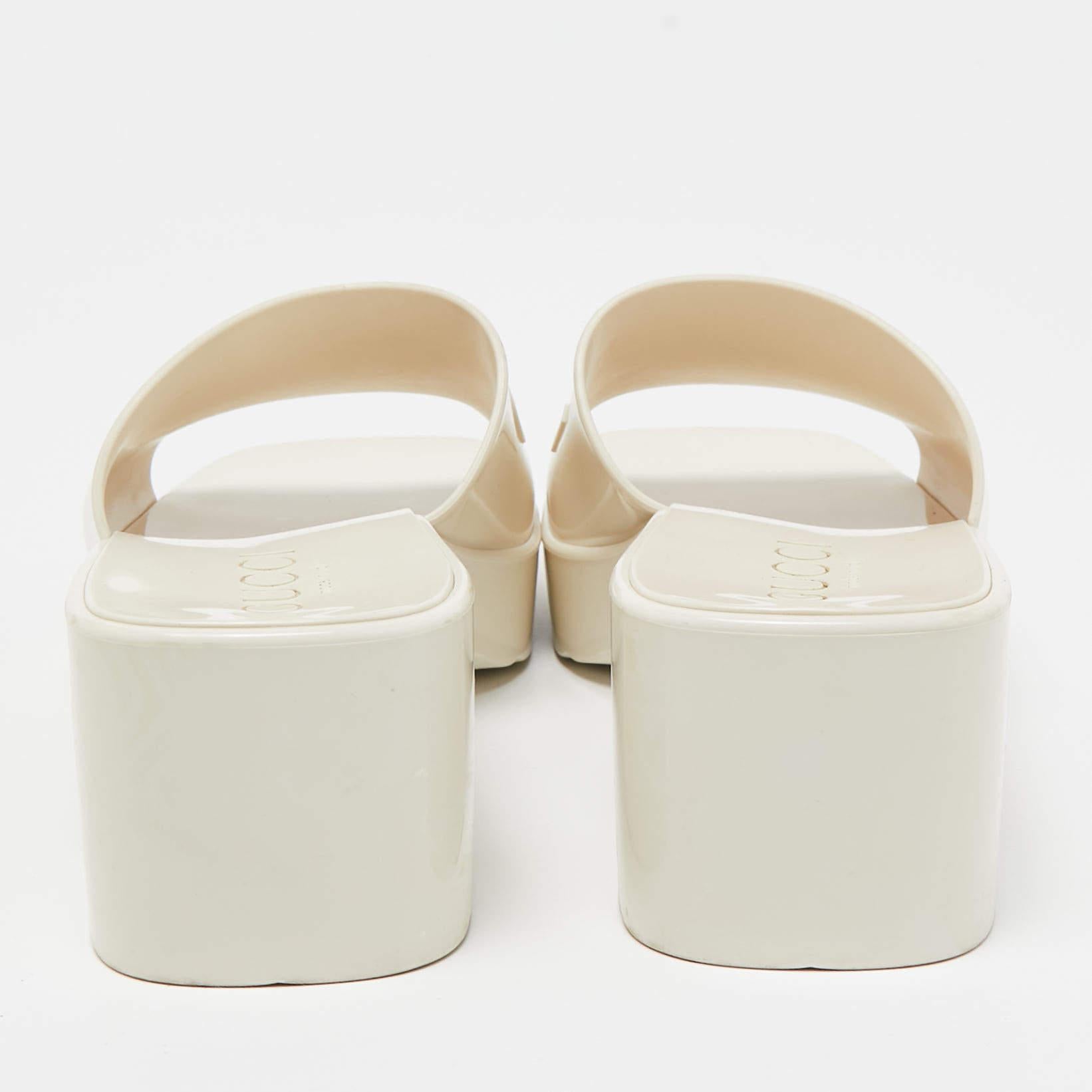 Women's Gucci White Rubber Block Heel Slide Sandals Size 35