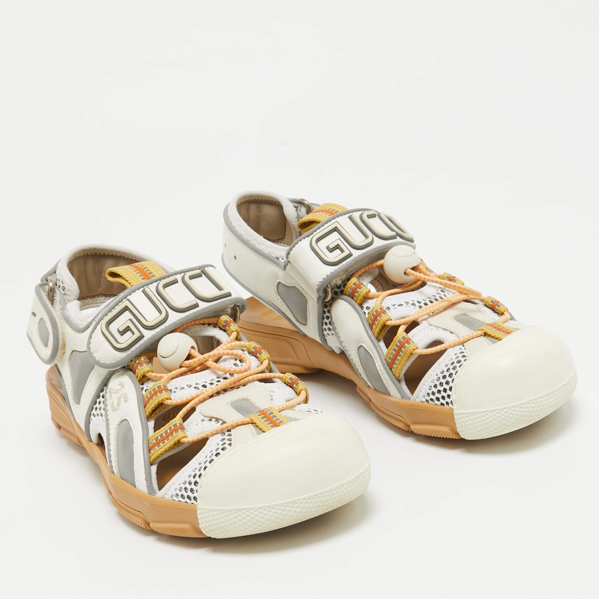 Gucci White/Silver Mesh and Leather Tinsel Sport Sandals Size 36 In Good Condition For Sale In Dubai, Al Qouz 2