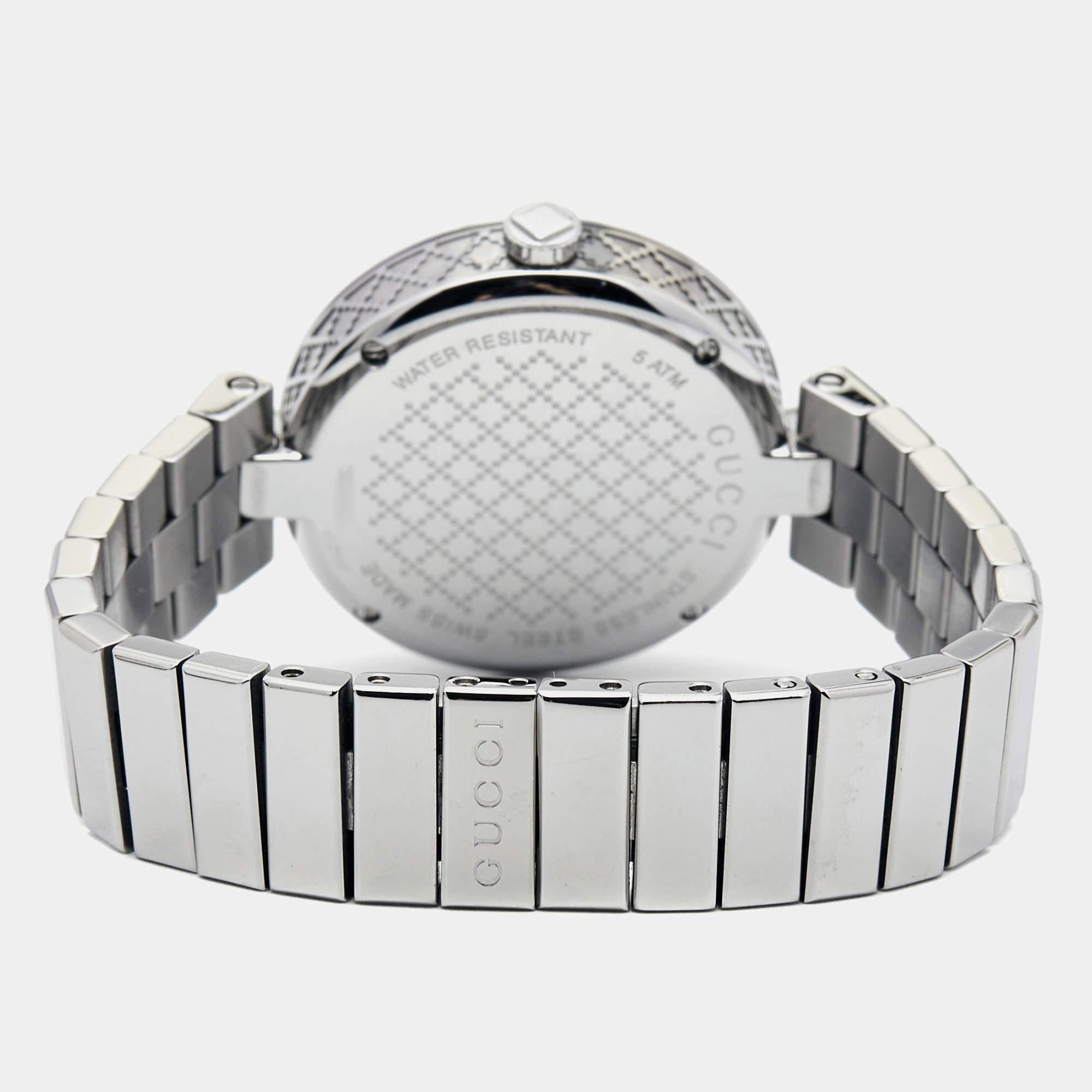 Gucci's Diamantissima watch is a fine option for everyday use. Constructed using stainless steel, it has a luxurious look and a durable quality. The round case has a smooth bezel and a white dial.

