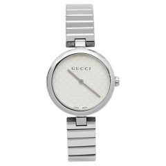 Used Gucci White Stainless Steel Diamantissima YA141402 Women's Wristwatch 32 mm