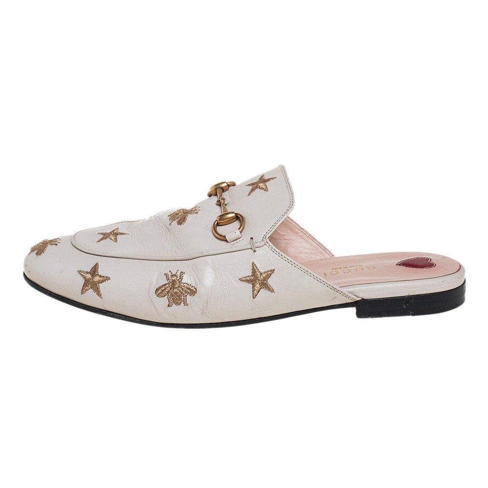 Gucci Weiß Stern und Biene bestickt Leder Princetown Horsebti Mules Größe 37::5