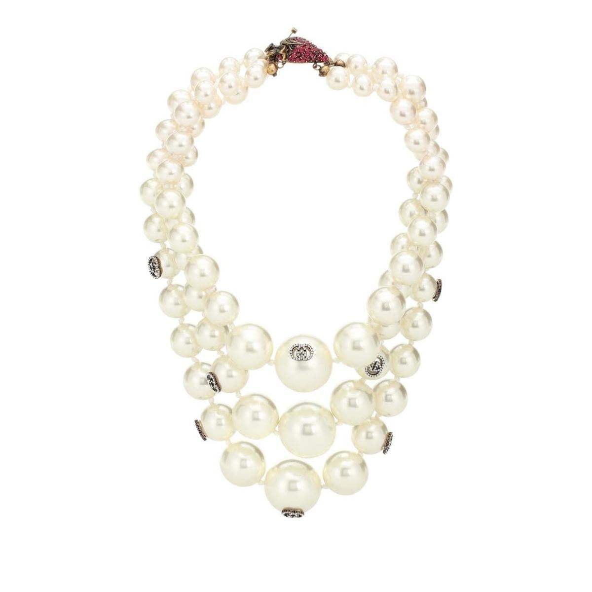 Art Deco Gucci White Three Layered Pearl Necklace