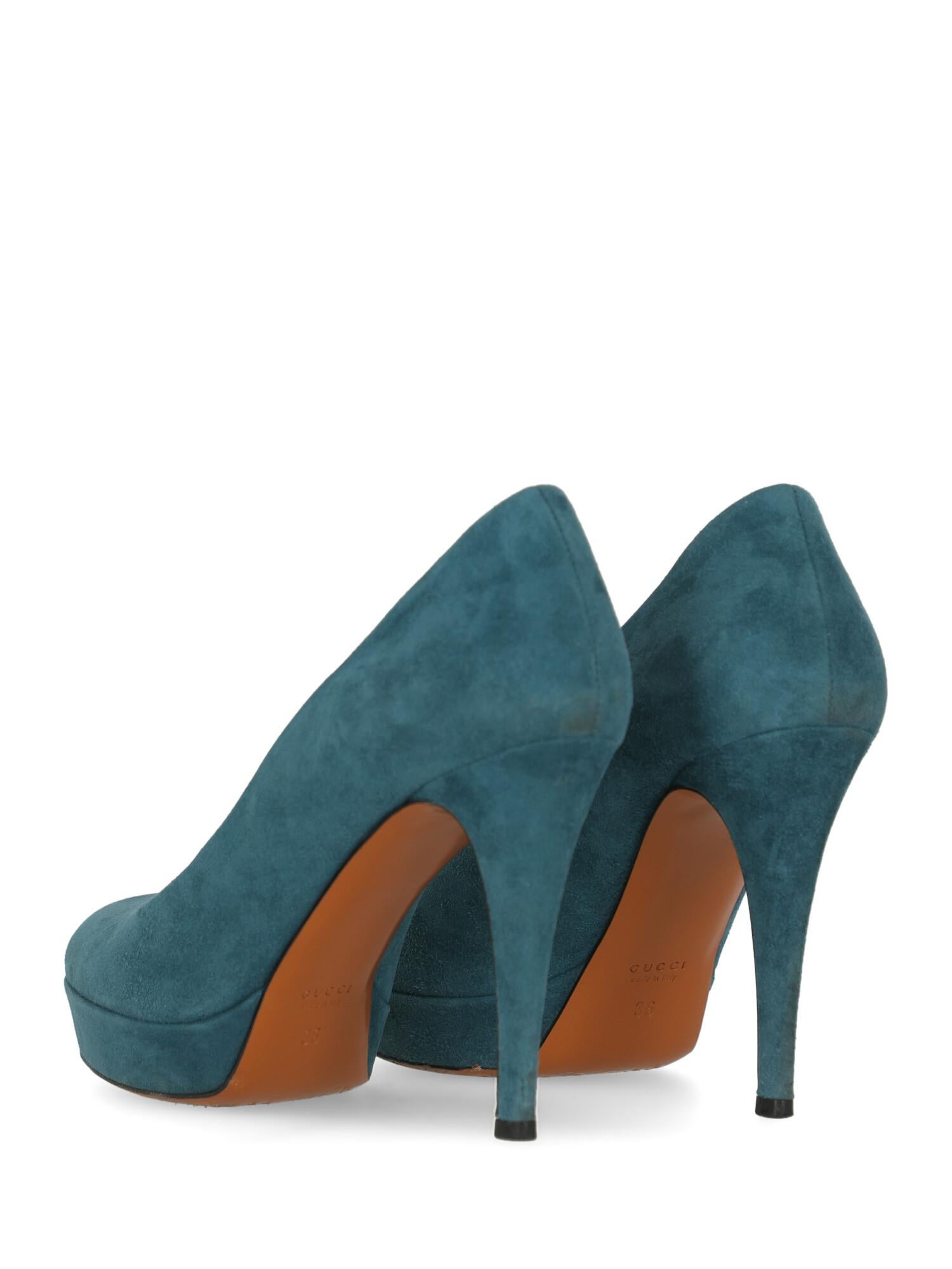 Blue Gucci Woman Pumps Navy Leather IT 36 For Sale