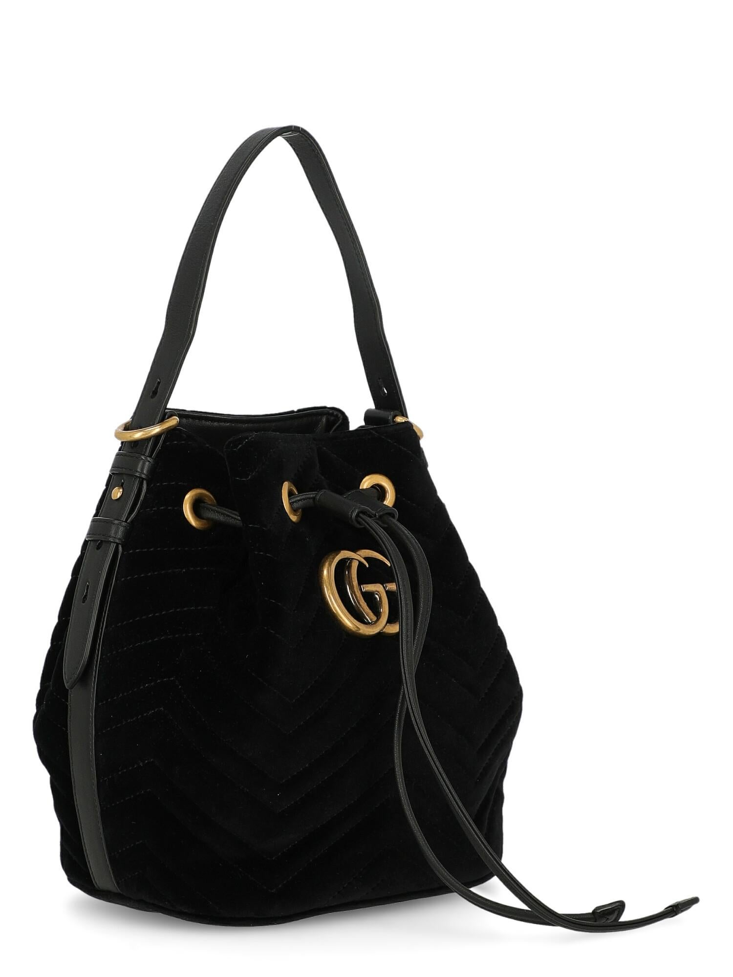 Gucci Woman Shoulder bag Marmont Black Fabric In Good Condition For Sale In Milan, IT