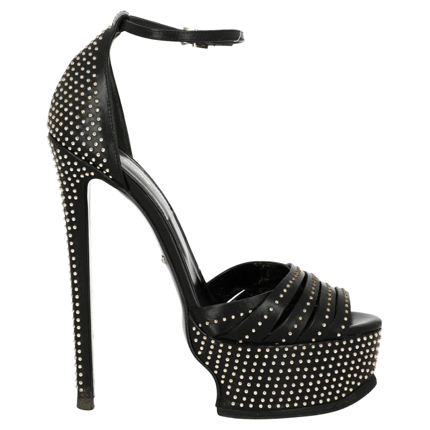 Gucci  Women   Sandals  Black, Silver Leather EU 37 For Sale