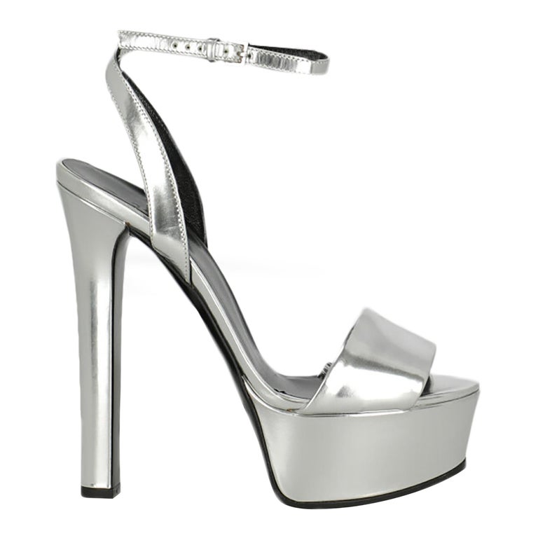 Gucci Women Sandals Silver Leather EU 37 at 1stDibs
