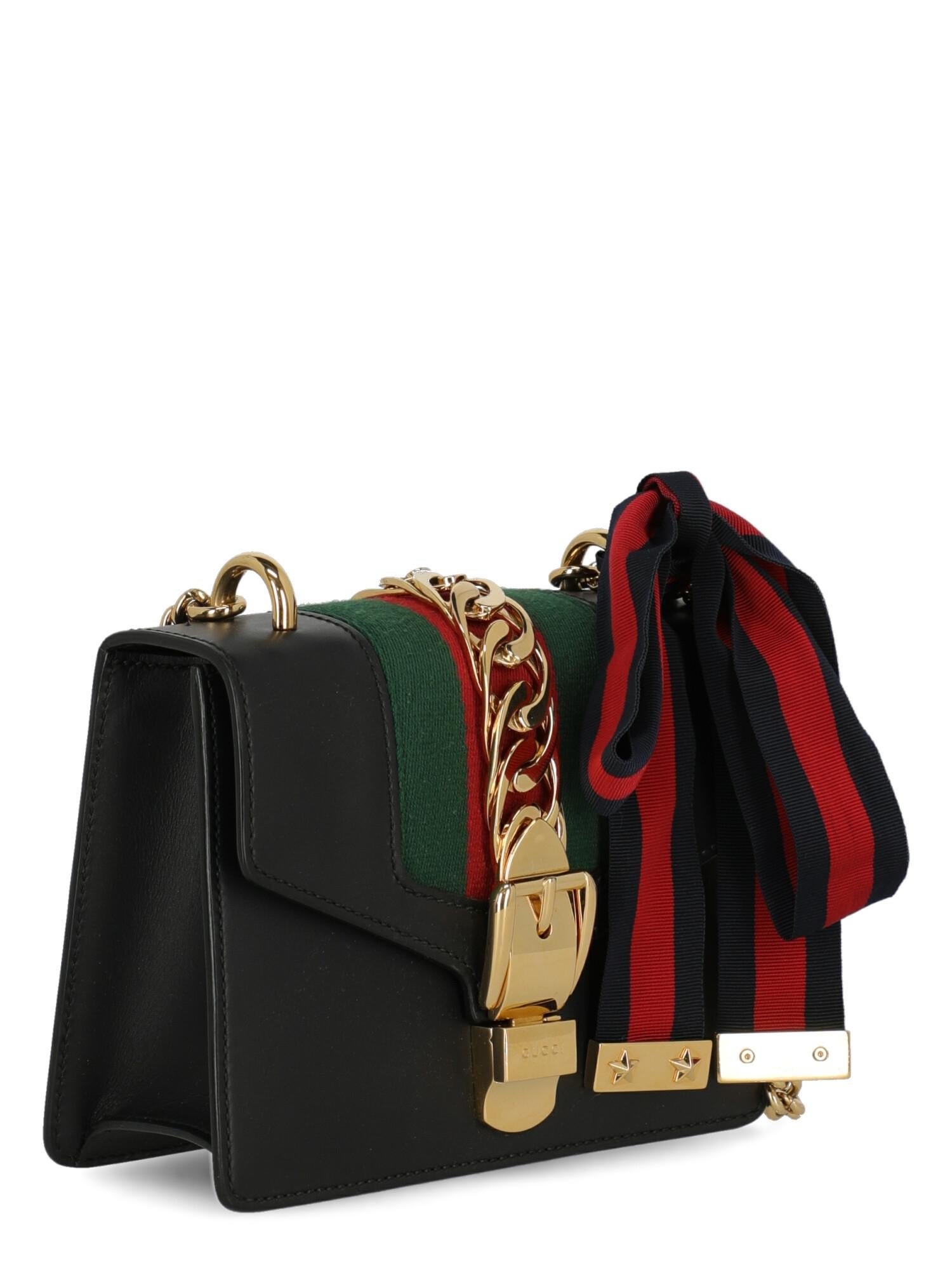 Gucci Women  Shoulder bags Sylvie Black Leather In Good Condition For Sale In Milan, IT