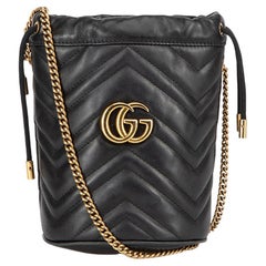 Gucci Women's Black Leather GG Marmont Mini Bucket Bag