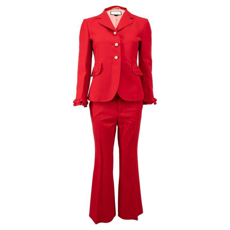 Gucci Women's Buttoned Jacket and Pants Set For Sale at 1stDibs