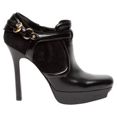 Gucci Women's Leather Heeled Ankle Booties