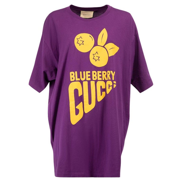 cache Para llevar casual Gucci Women's Purple Blueberry Graphic Cotton T-Shirt For Sale at 1stDibs