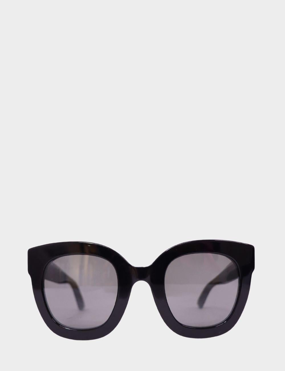 De las mujeres Gucci en venta