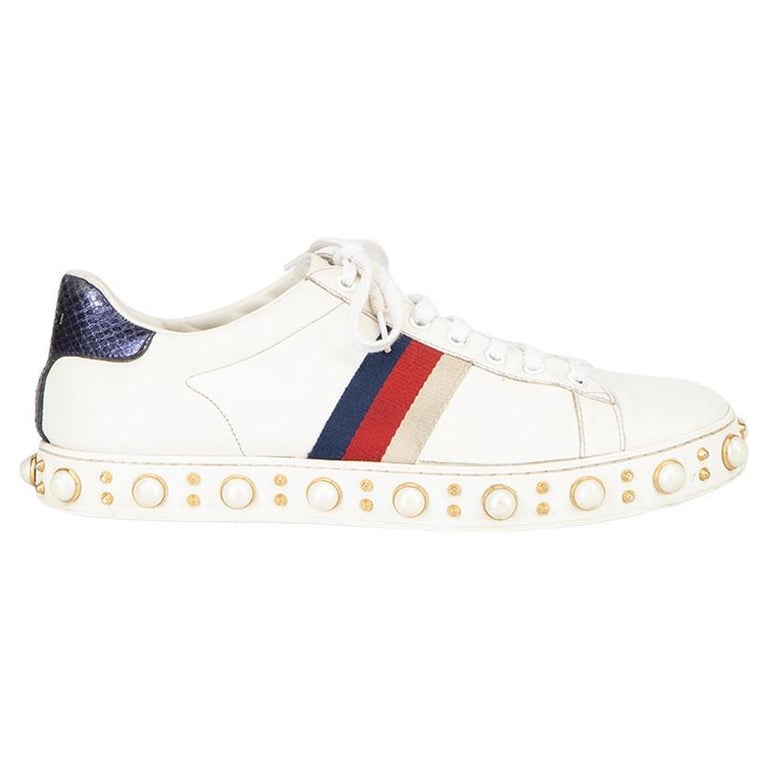 Scarpe da ginnastica Ace con perle bianche da donna Gucci in vendita su  1stDibs | scarpe da donna gucci, scarpe gucci bianche, sneakers donna gucci