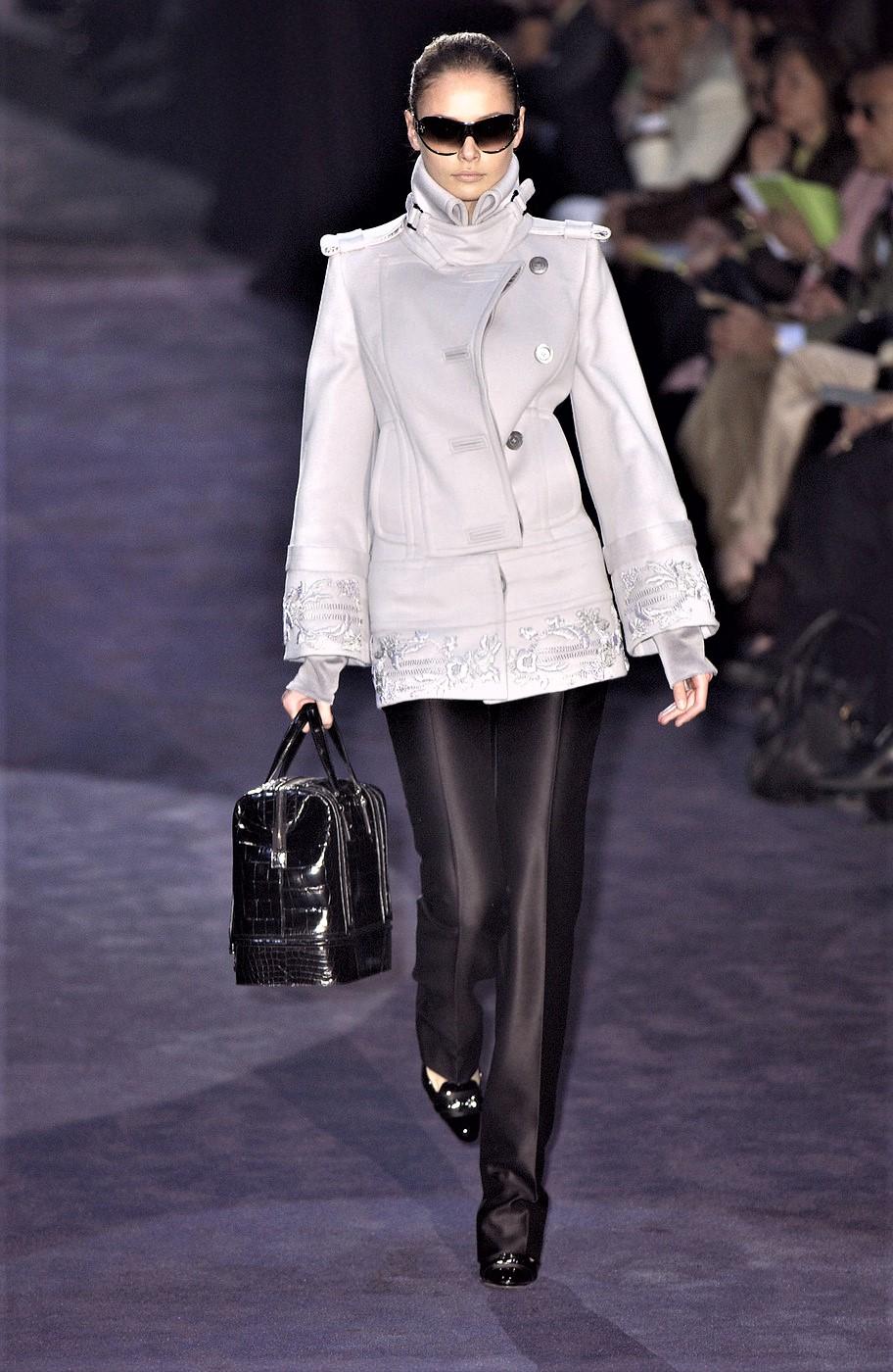 New Gucci Wool & Silk Runway Pants F / W 2005 Sz 44 For Sale 3