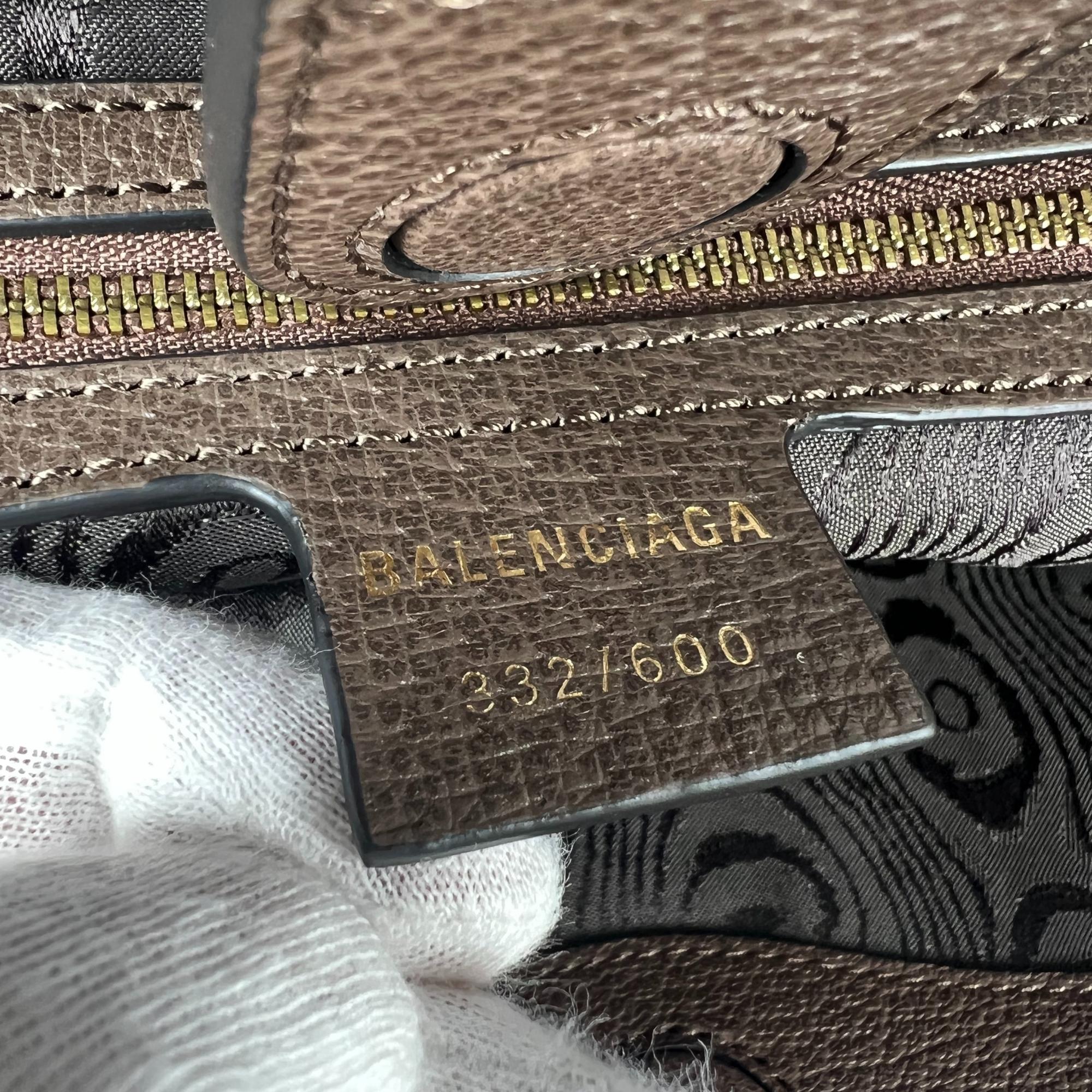 Women's or Men's Gucci X Balenciaga BB Supreme Monogram Web Ophidia Large Graffiti Tote (2021)