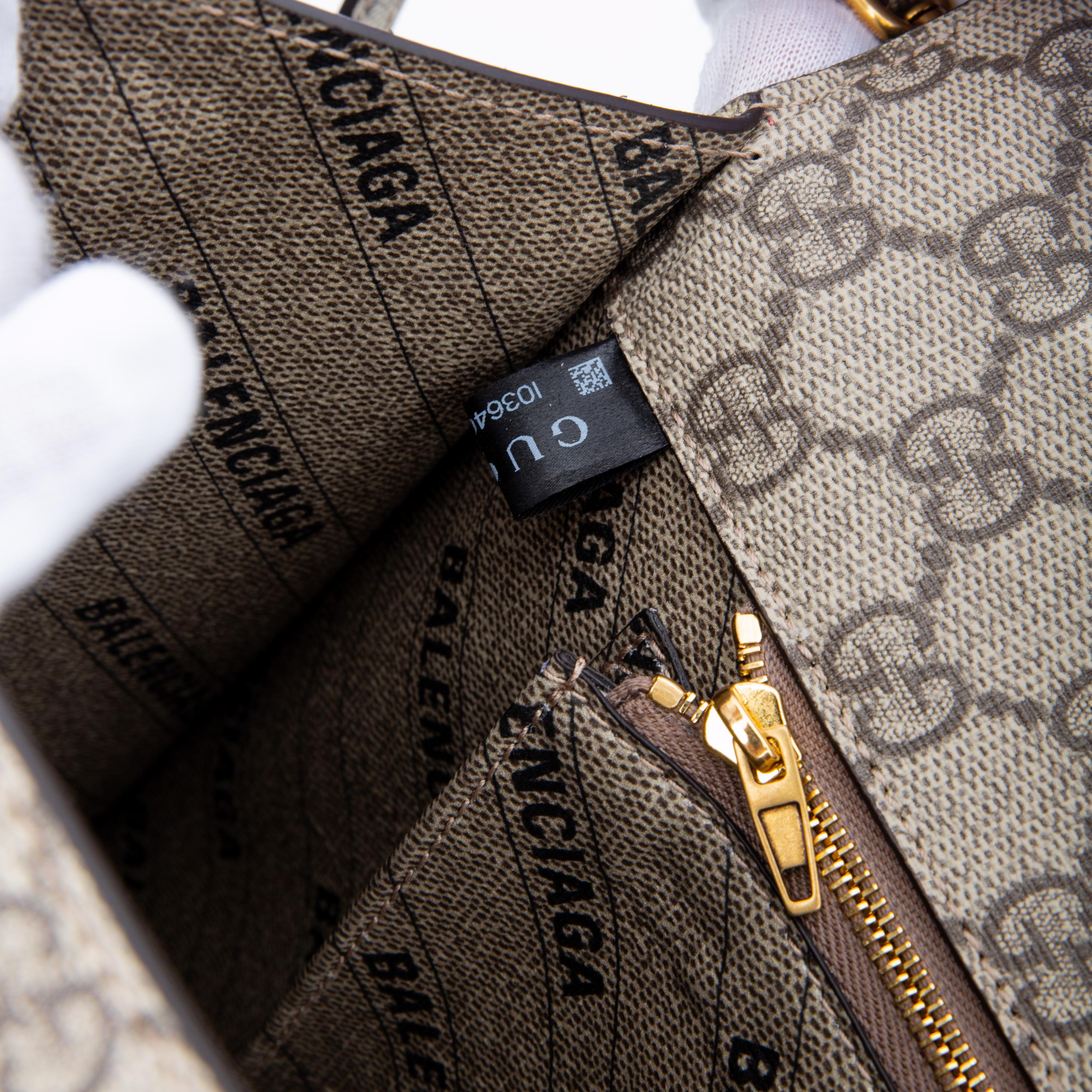 Gray Gucci x Balenciaga The Hacker Project Hourglass Bag Medium (681696) For Sale