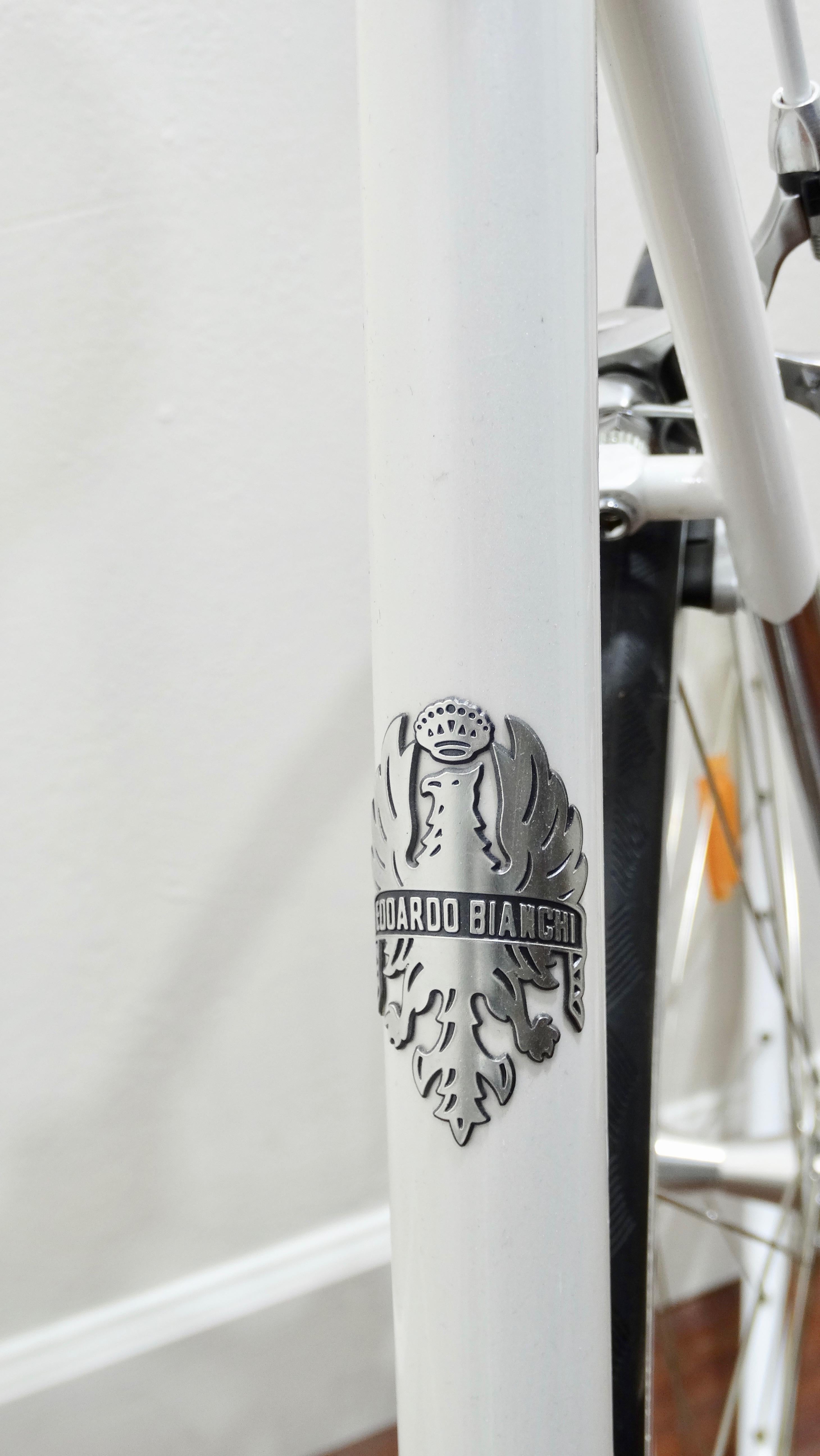 Gucci x Bianchi 2011 White City Bike In Good Condition For Sale In Scottsdale, AZ