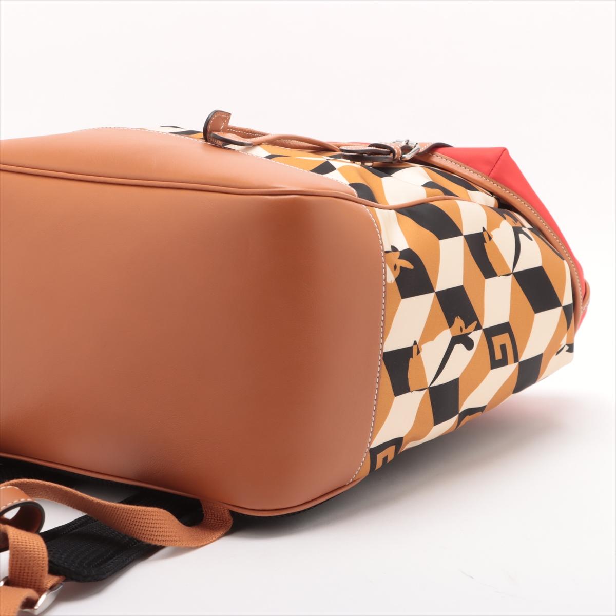 Gucci x Dans Levert Collab Zaino in nylon e pelle di coniglio rosso x marrone In condizioni buone in vendita a Humacao, PR