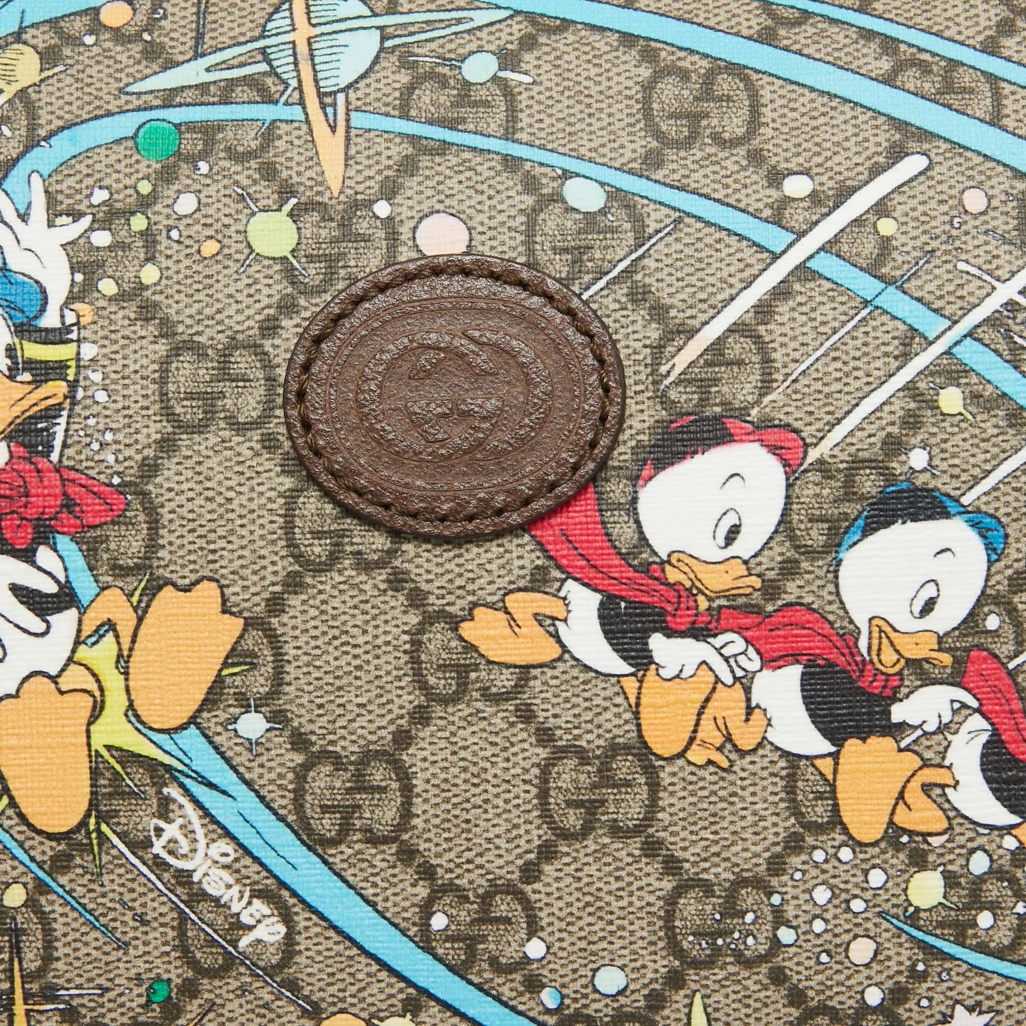 Gucci x Disney GG Supreme Canvas Donald Duck Taille Tasche aus Segeltuch im Angebot 4