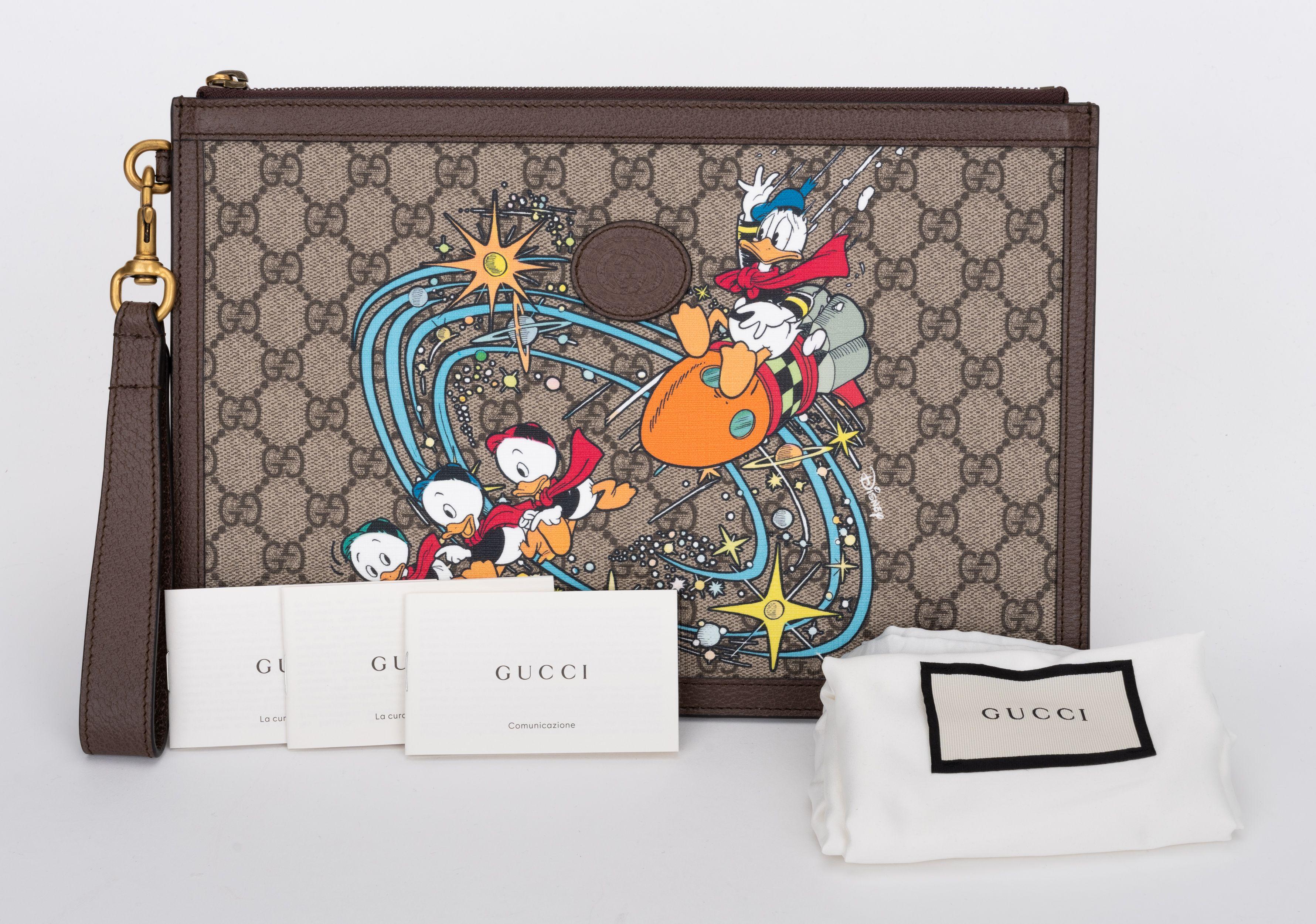 Gucci X Disney LIM.ED.Donald Duck Clutch im Angebot 3