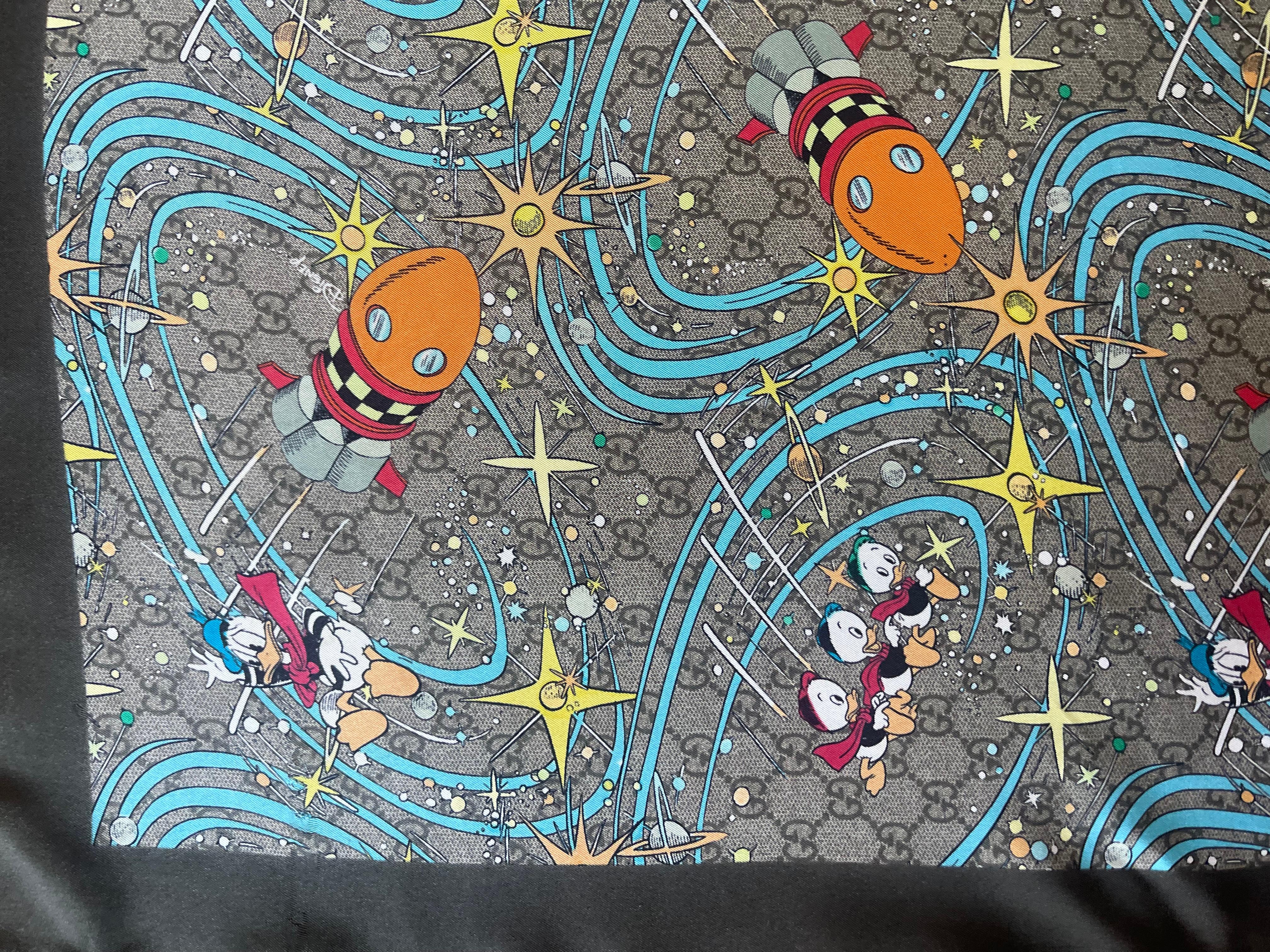 Pañuelo de seda Gucci x Disney Edición Limitada en venta 3