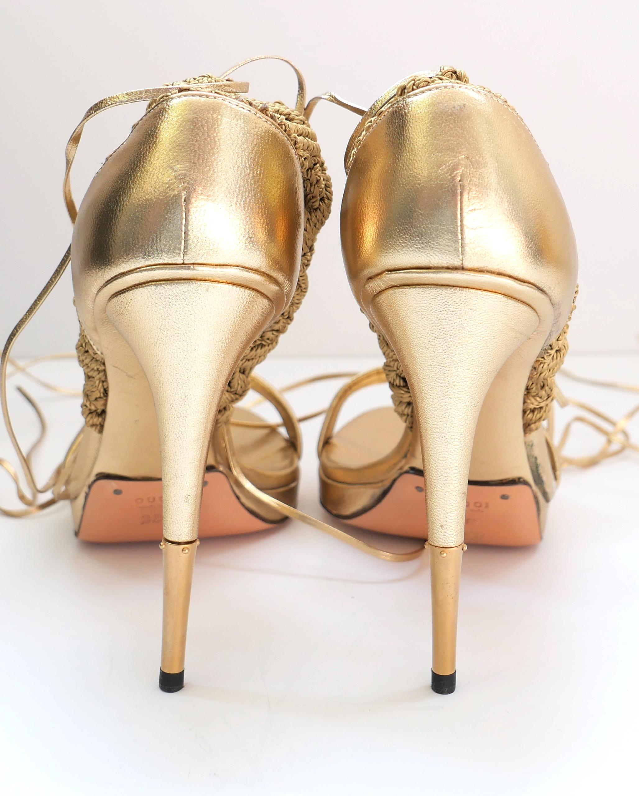 Gucci x Frida Giannini Spring 2011 Gold Leather & Macrame Heels For Sale 3