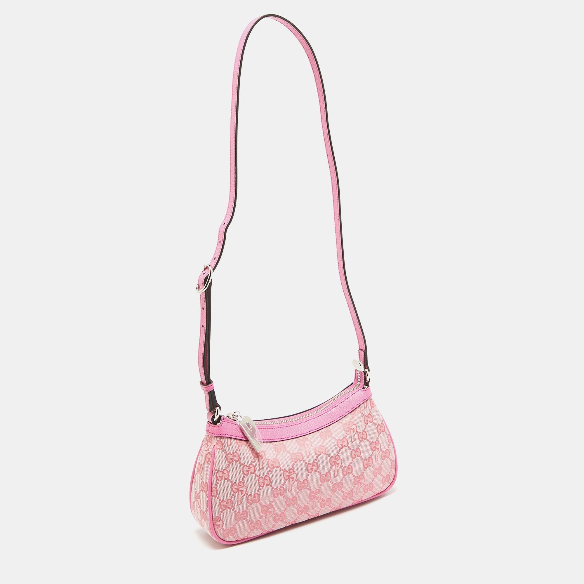 Gucci x Palace Pink GG-P Canvas Half-Moon Mini Bag In Good Condition In Dubai, Al Qouz 2