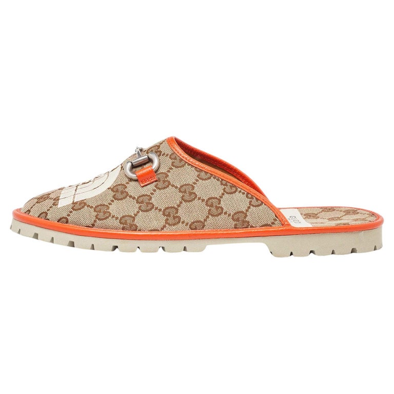 Gucci x The North Face Beige/Orange GG Canvas and Leather Slide Flats Size  43 For Sale at 1stDibs