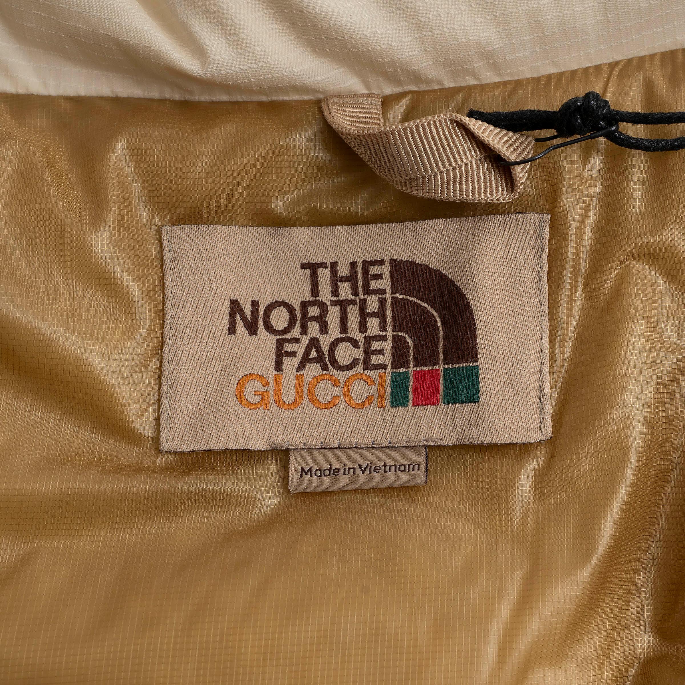 Gucci x THE NORTH FACE - Giacca in nylon crema 2022 CROPPED DOWN PUFFER XXS in vendita 4