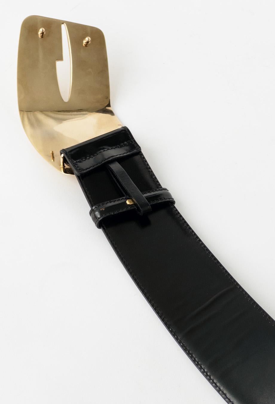 Gucci x Tom Ford 1996 Runway Kate Moss G Belt in Black & Gold 2