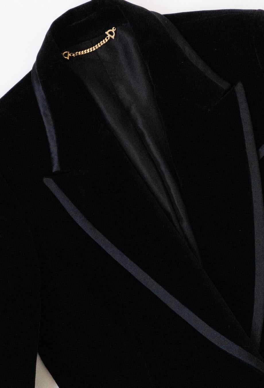 Gucci x Tom Ford 1996 RUNWAY Blazer smoking in velluto nero Gwyneth Paltrow in vendita 1