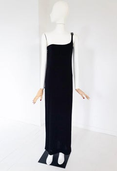 Gucci x Tom Ford 1998 G Crystal One Shoulder Dress Black Gown WITH TAGS Sz IT40