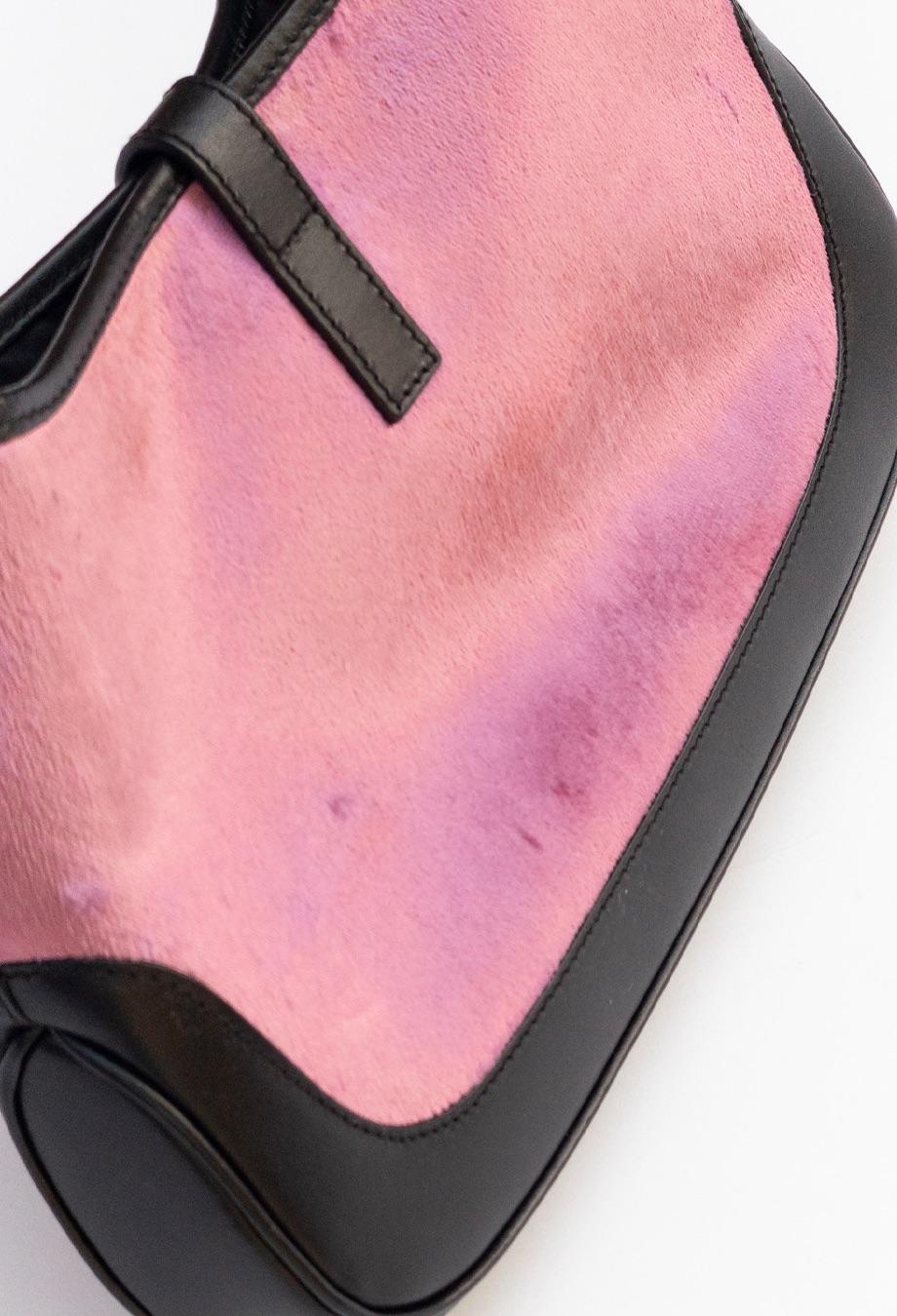 Women's or Men's Gucci x Tom Ford 1999 AD Campaign Pink Velvet Vintage Jackie Bag For Sale