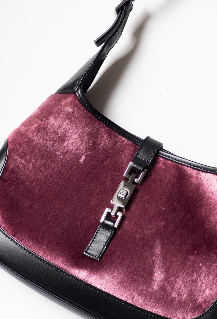 Gucci x Tom Ford 1999 AD Campaign Pink Velvet Vintage Jackie Bag For Sale 2