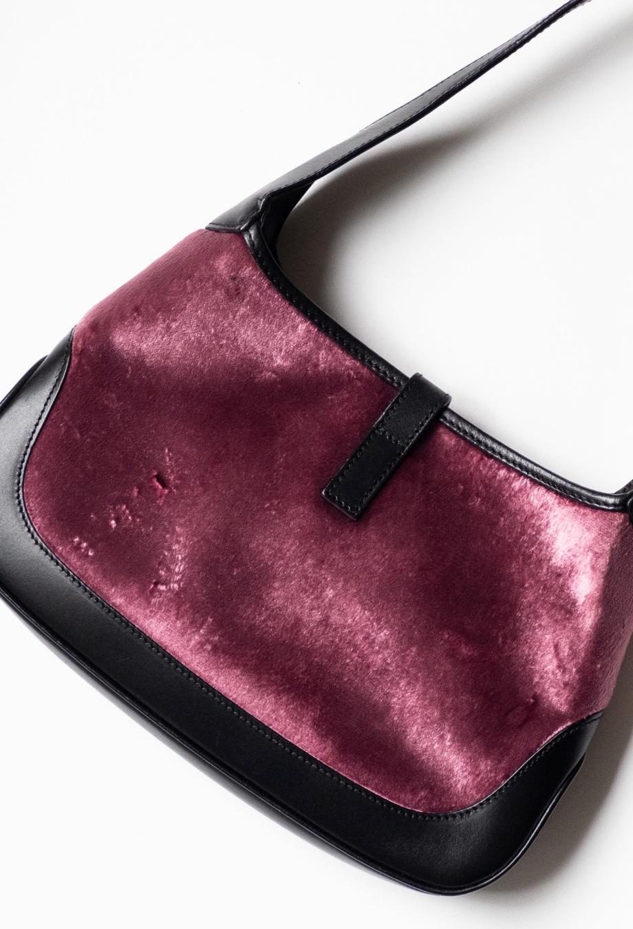 Gucci x Tom Ford 1999 AD Campaign Pink Velvet Vintage Jackie Bag For Sale 3