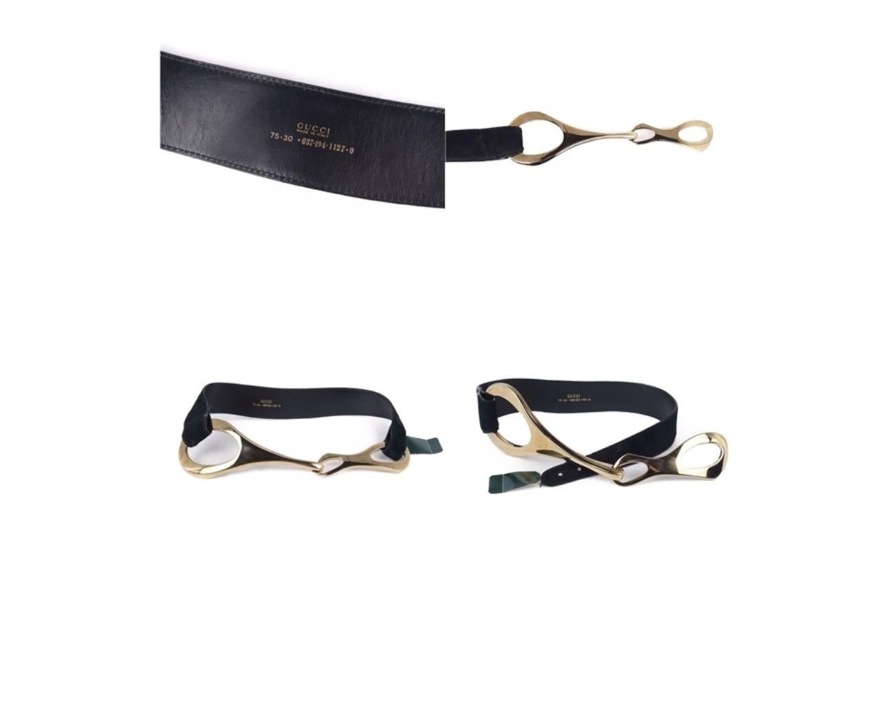 Gucci x Tom Ford Black Leather Gold Large Horsebit Wide Waist Belt In Excellent Condition For Sale In Chicago, IL