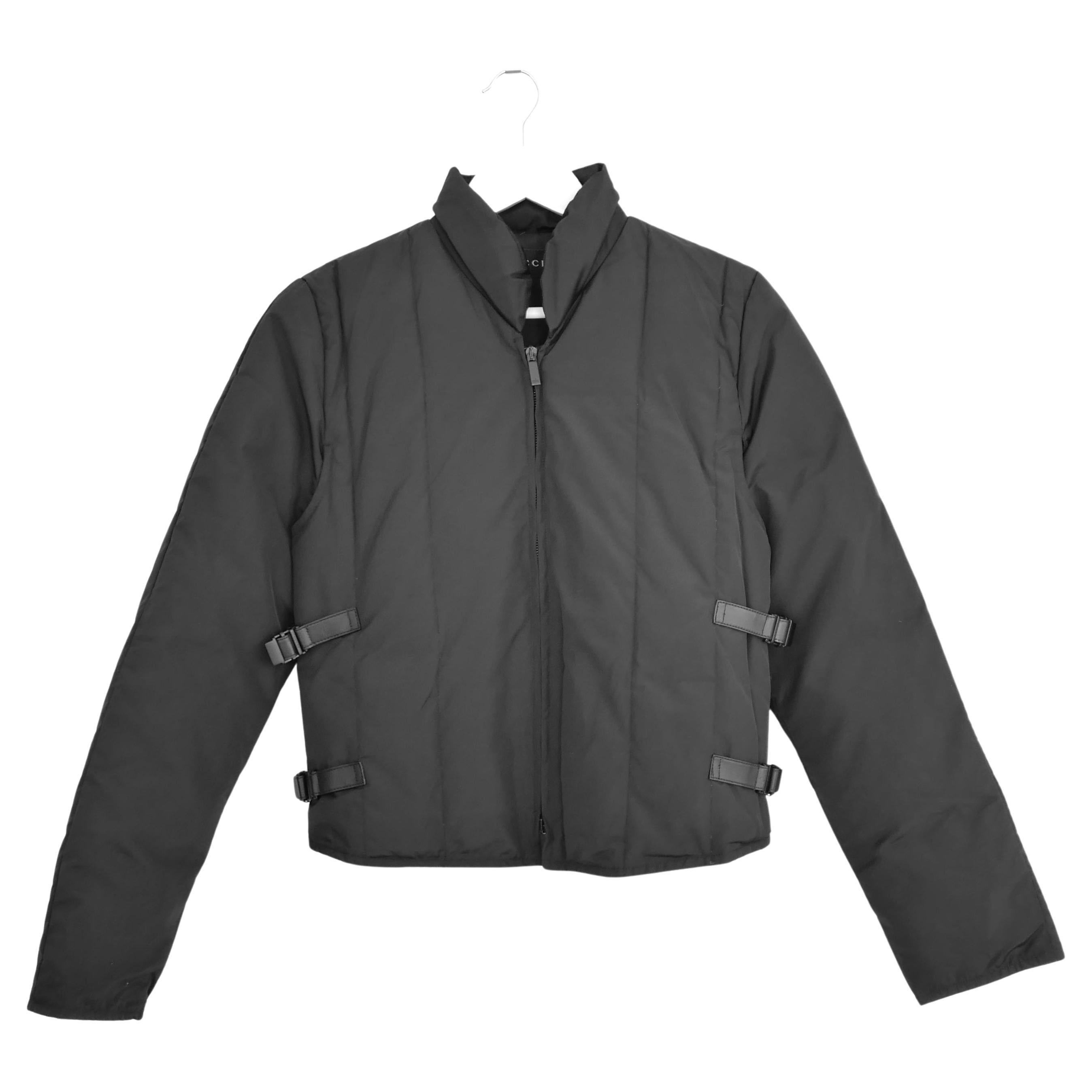 Gucci x Tom Ford Autunno 1999 Giacca Puffer con cinturino Bondage in vendita