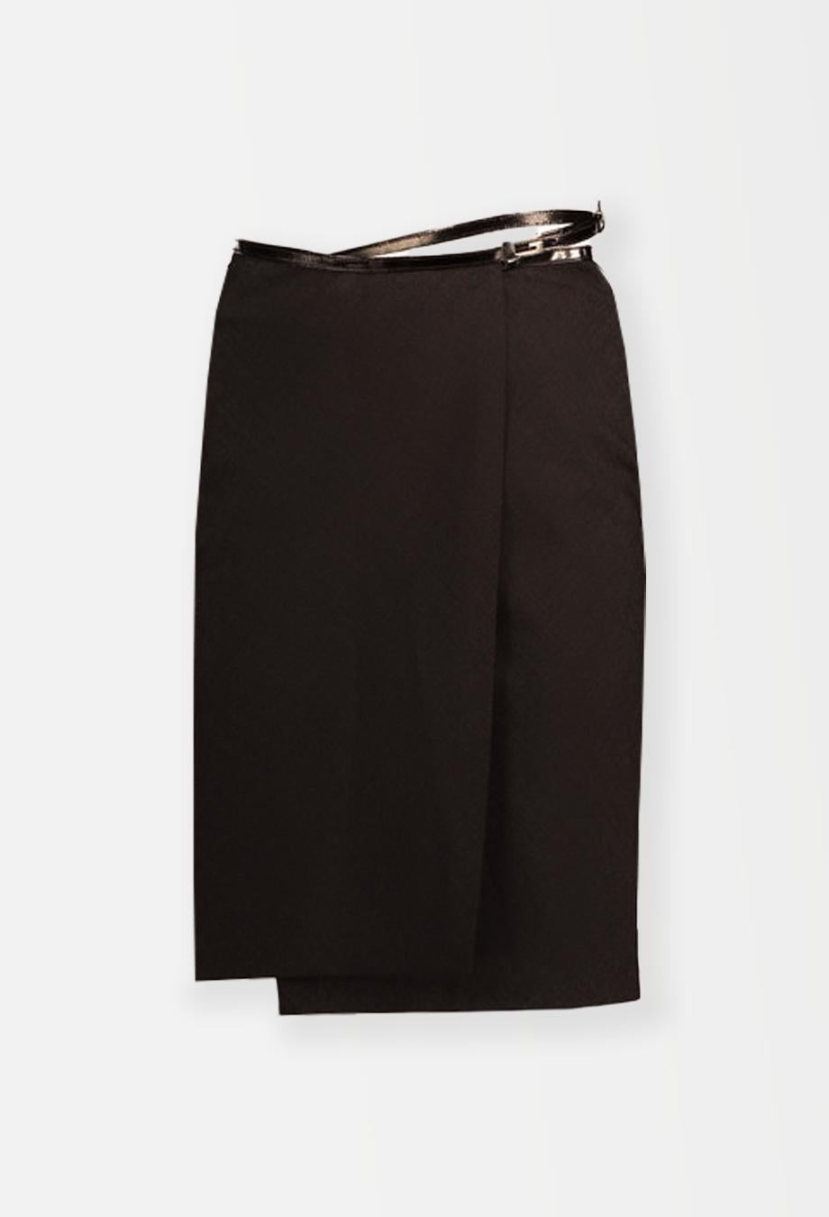 Black Gucci x Tom Ford Runway F/W 1997 Wrap Brown Skirt Bella Hadid Sz IT42 For Sale