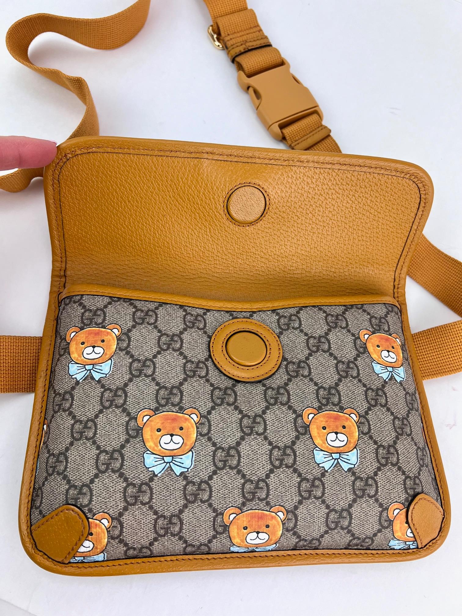 Gucci XKai GG Supreme Slim Vintage Sun Oil Bear Belt Sling Bag For Sale 4