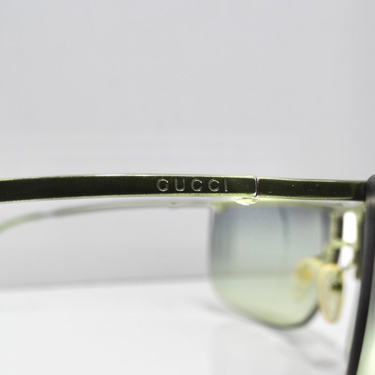 Gucci Y2K Green Gradient Sunglasses For Sale at 1stDibs display picture 3