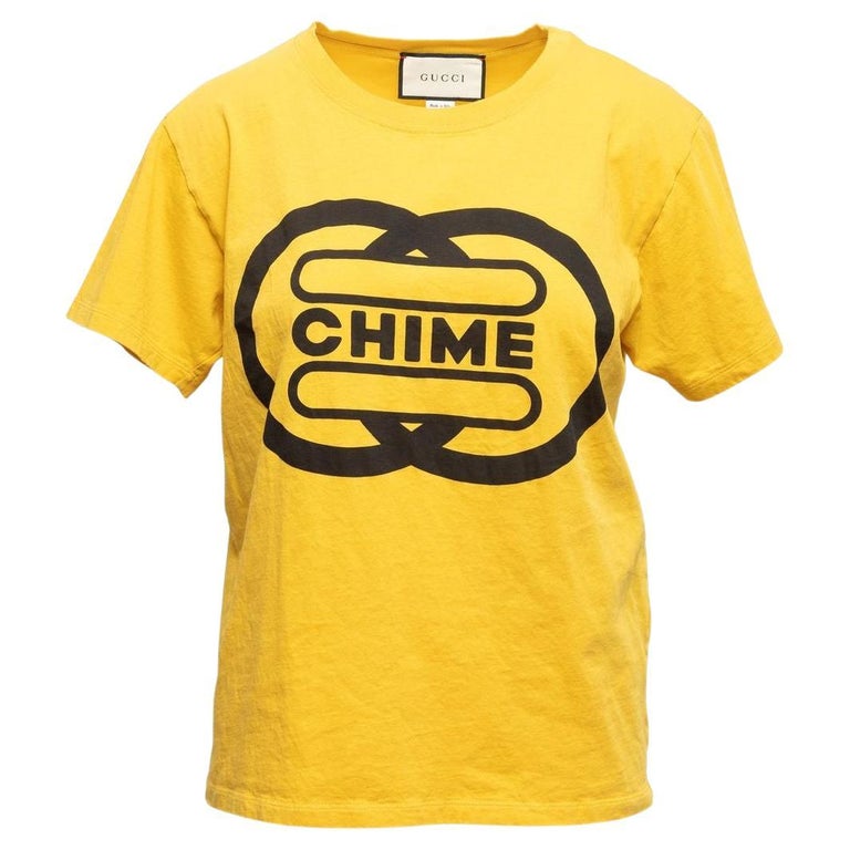 Melankoli resterende Støt Gucci Yellow and Black Chime Short Sleeve T-Shirt For Sale at 1stDibs