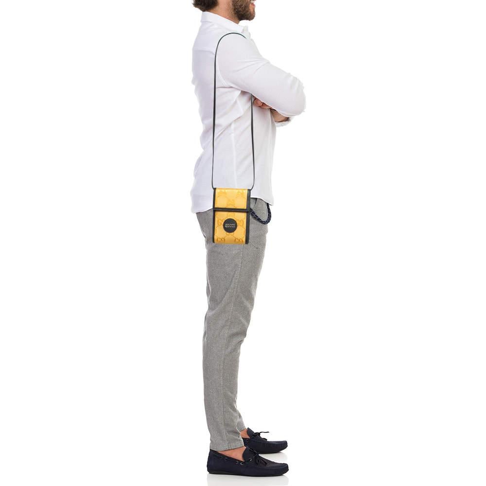 Gucci Gelb/Schwarz GG Nylon und Leder Mini Off The Grid Crossbody Bag im Angebot 3
