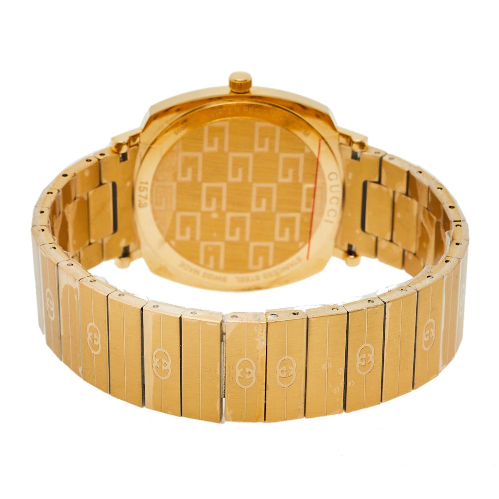 Inspired by the way a rider's shoe sticks to the grip tape of a skateboard, the Grip by Gucci fits comfortably on the wrist. The creation is truly an impeccably-finished wristwatch by Gucci to grace your wrist with luxury. Its case is made from