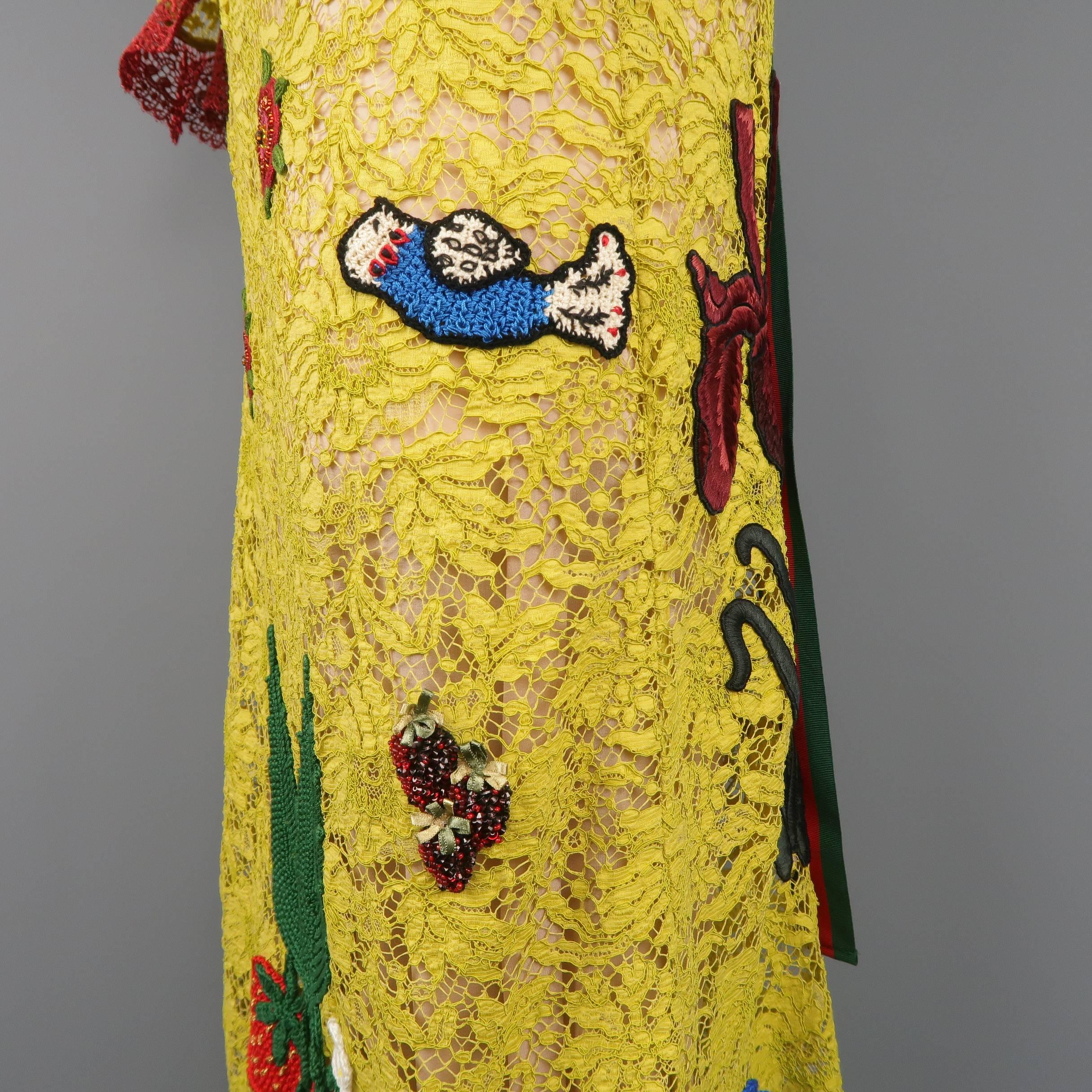 Gucci Yellow Lace Embroidered Runway Dress / Gown, Cruise 2016 - Retail $21, 000 4