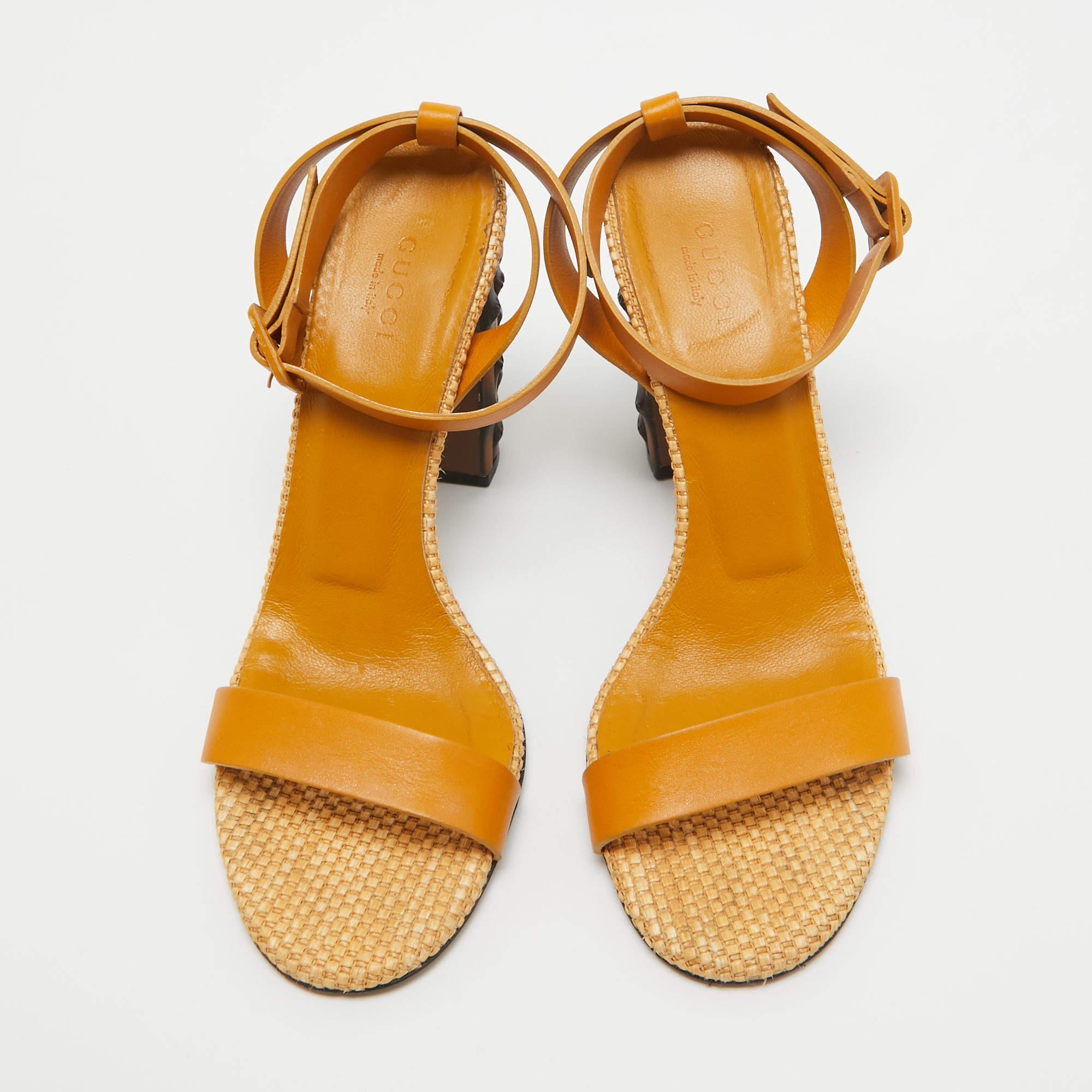 Gucci Yellow Leather Bamboo Block Heel Ankle Strap Sandals Size 37.5 In Good Condition In Dubai, Al Qouz 2