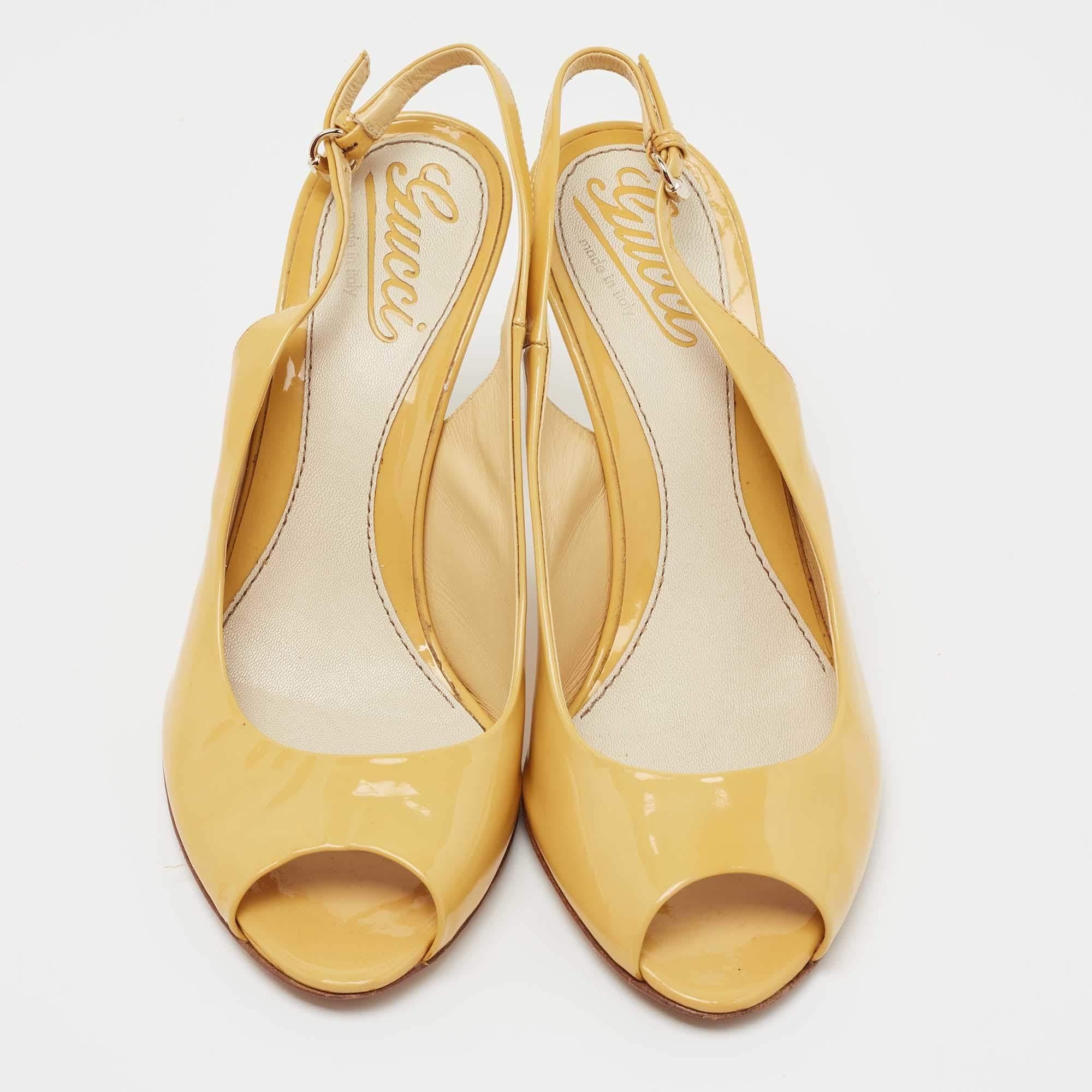 Gucci Yellow  Patent Leather  Peep Toe Slingback Pumps Size 36 In Fair Condition In Dubai, Al Qouz 2