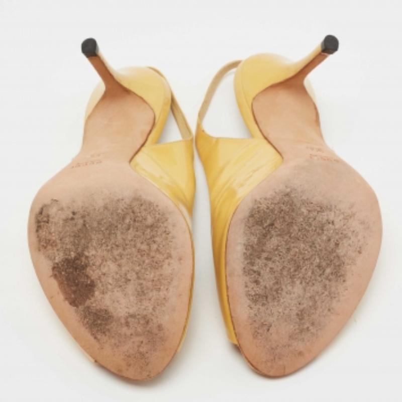Gucci Amarillo  Charol  Bombas Peep Toe Slingback Talla 36 en venta 2
