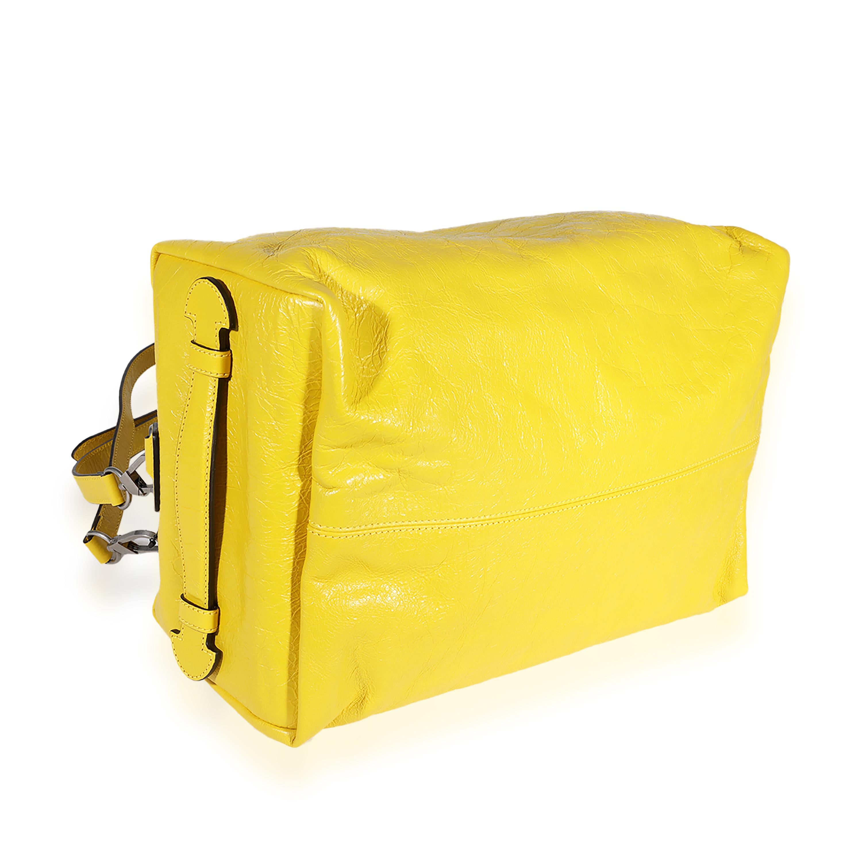 Gucci Yellow Soft Crinkled Leather Convertible Backpack Satchel In Excellent Condition In New York, NY