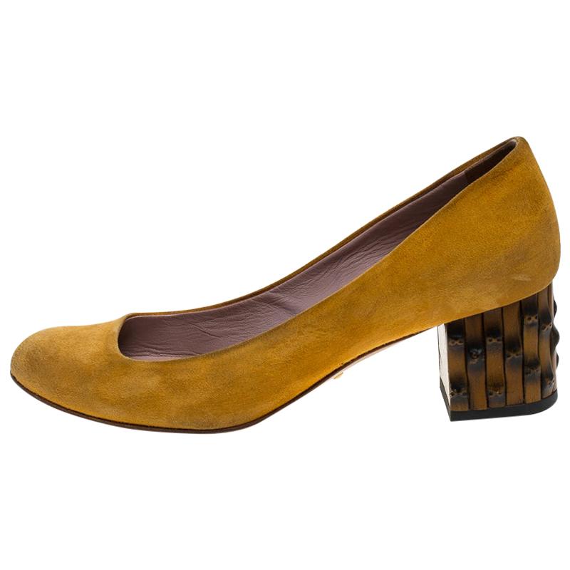 Gucci Yellow Suede Dahlia Bamboo Heel Pumps Size 36.5 For Sale